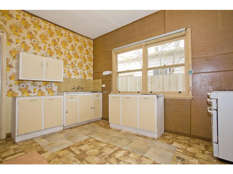 15 Grey Street, East Geelong VIC 3219