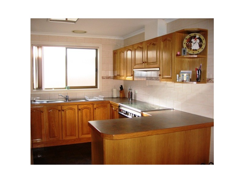 93 Newton Avenue, Bell Post Hill VIC 3215