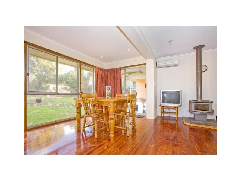 3 Melrose Avenue, Highton VIC 3216