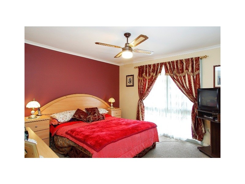 49 Teleta Crescent, Corio VIC 3214