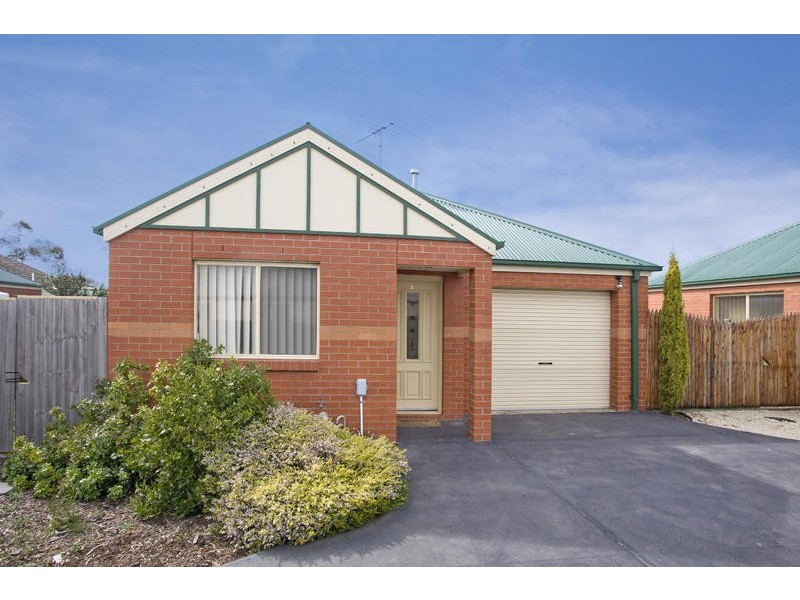 3/32 Myrtle Grove, North Shore VIC 3214