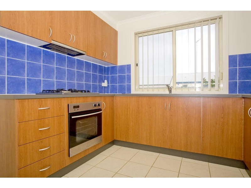 3/32 Myrtle Grove, North Shore VIC 3214