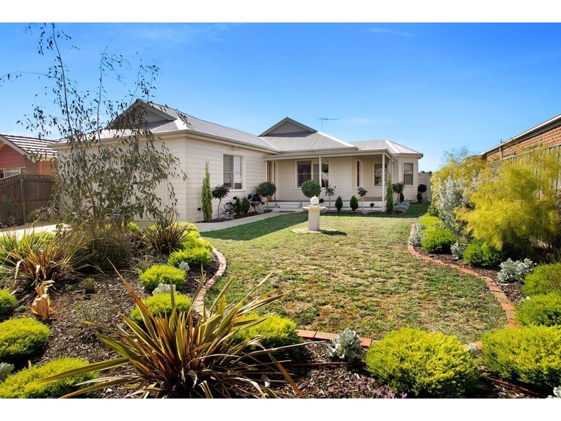 19 Keen Place, Lara VIC 3212