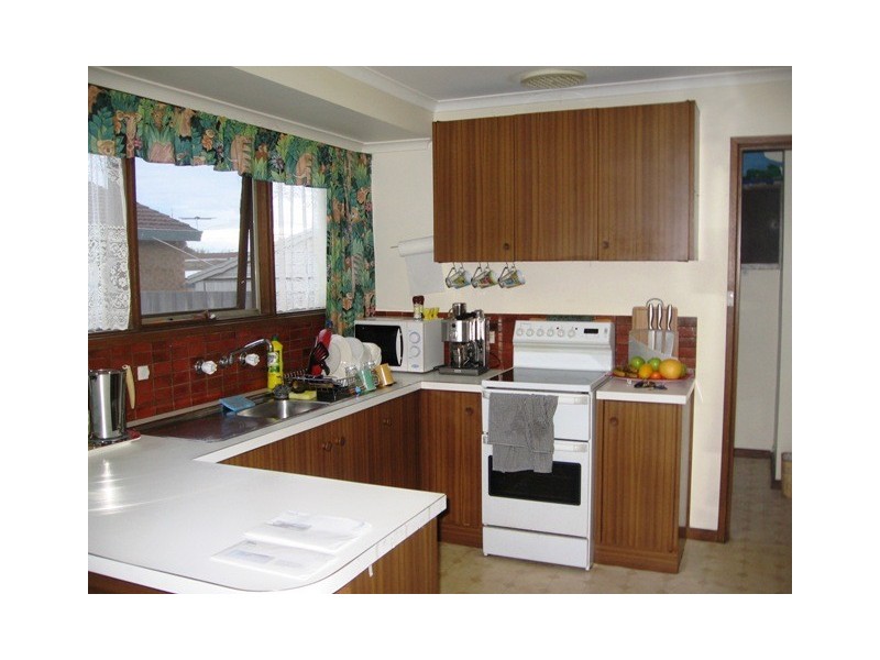 137 South Valley Road, Highton VIC 3216