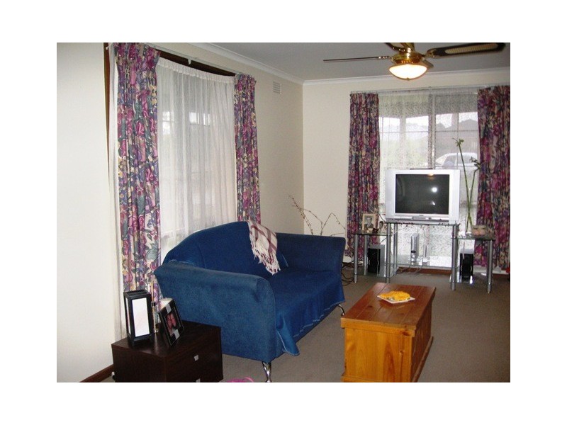 137 South Valley Road, Highton VIC 3216