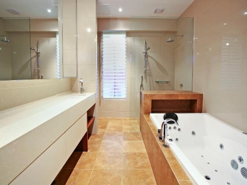 31 Balmoral Crescent, Rippleside VIC 3215