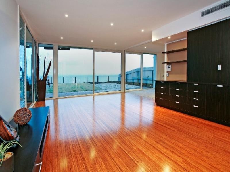 31 Balmoral Crescent, Rippleside VIC 3215