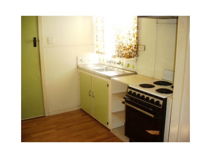 25 Pettitt Crescent, Norlane VIC 3214