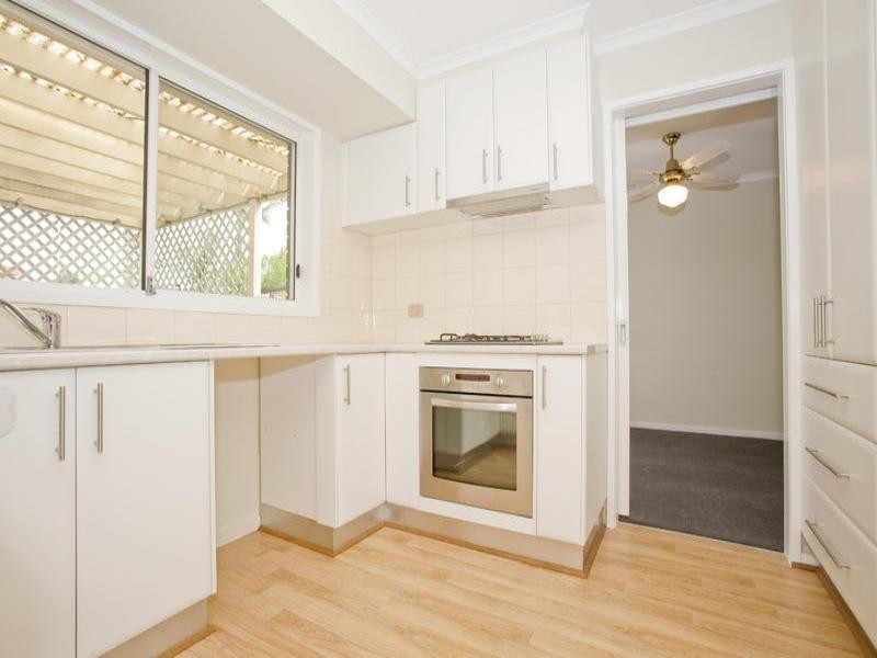38 Govett Crescent, St Albans Park VIC 3219