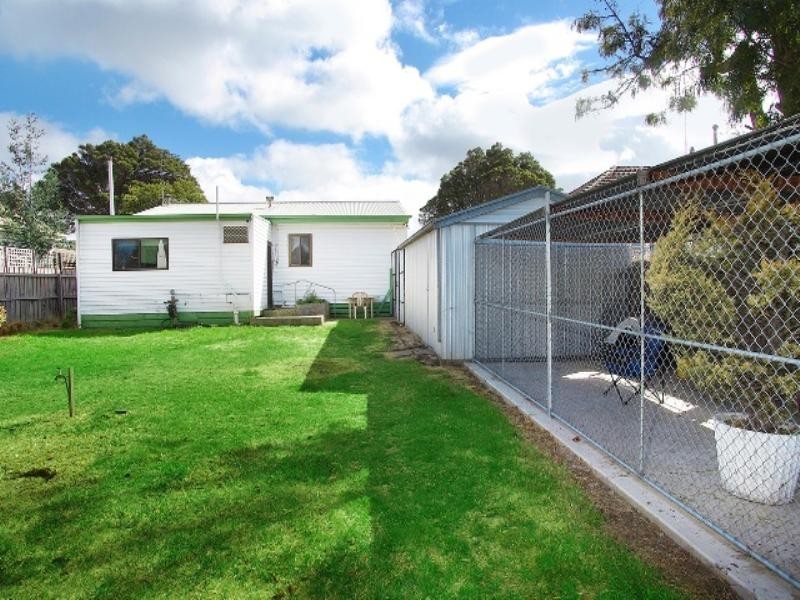 7 Lloyd Street, Belmont VIC 3216