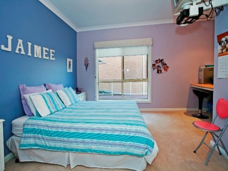 16 Palmerston Place, Highton VIC 3216