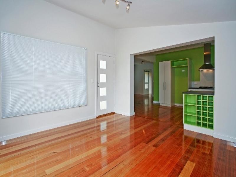 13 Isabella Street, Geelong West VIC 3218