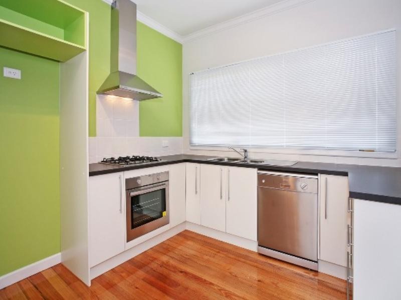 13 Isabella Street, Geelong West VIC 3218