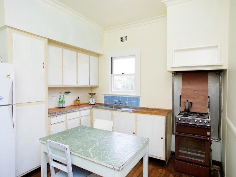 19 Ensby Street, East Geelong VIC 3219