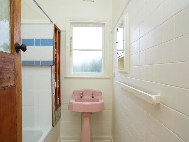 19 Ensby Street, East Geelong VIC 3219