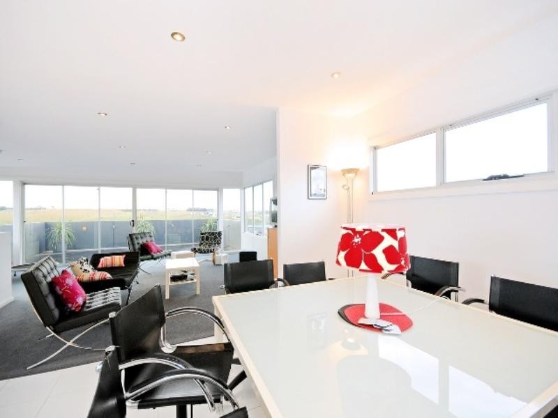 55 Ocean View Crescent, Torquay VIC 3228