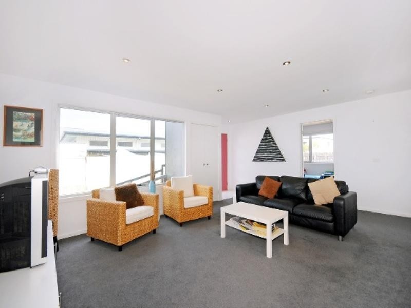 55 Ocean View Crescent, Torquay VIC 3228