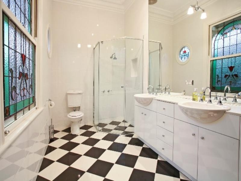 6 Normanby Street, East Geelong VIC 3219