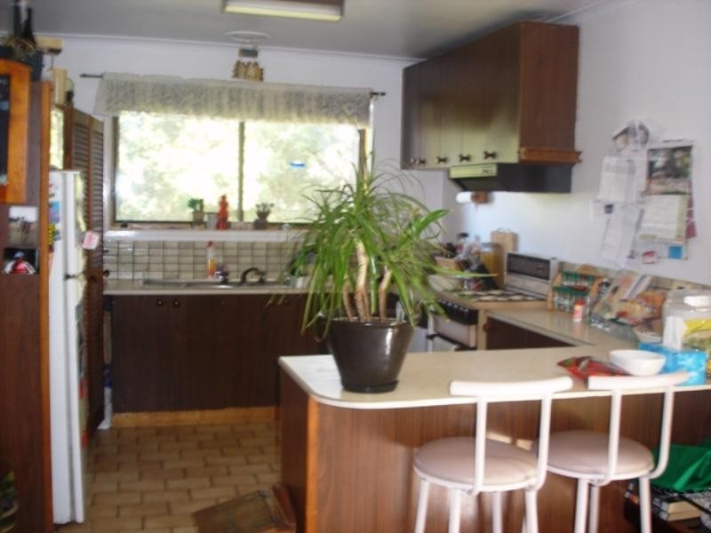 12 Poplar Court, Belmont VIC 3216