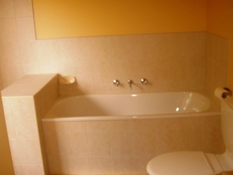 4 Keats Street, Norlane VIC 3214