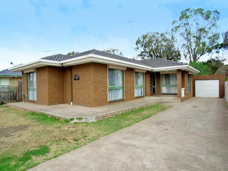 41 Teleta Crescent, Corio VIC 3214