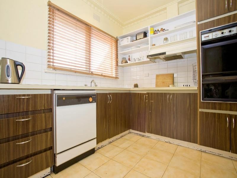 7 Maurice Street, Herne Hill VIC 3218