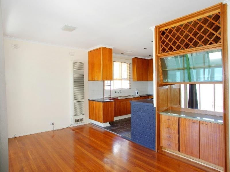 9 Hunt Road, Herne Hill VIC 3218