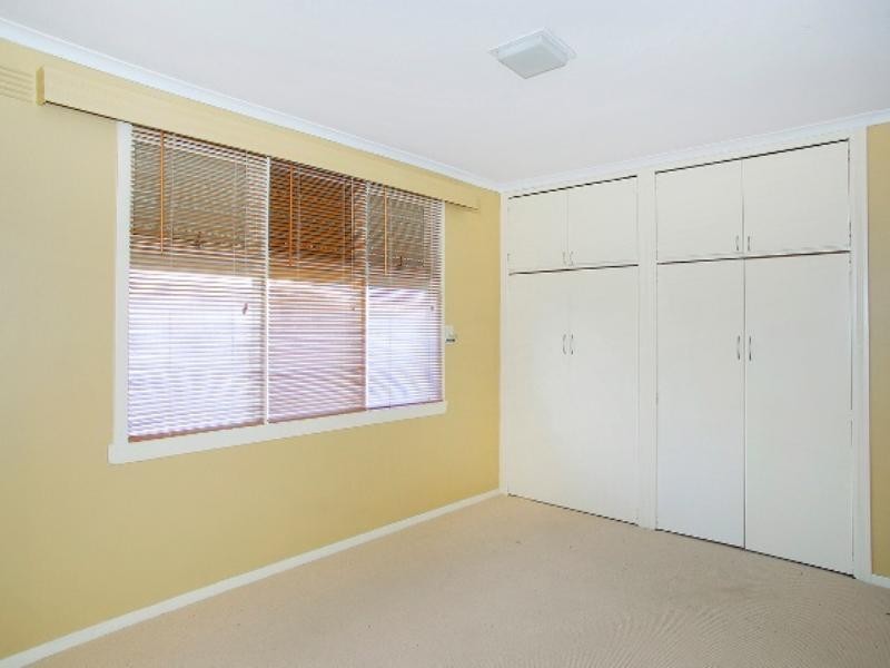 9 Hunt Road, Herne Hill VIC 3218