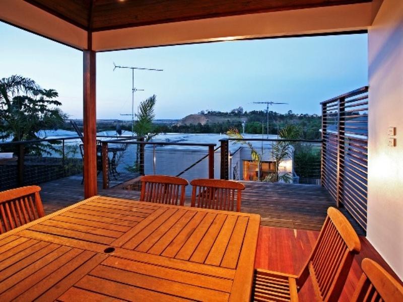 33 Queens Park Road, Highton VIC 3216