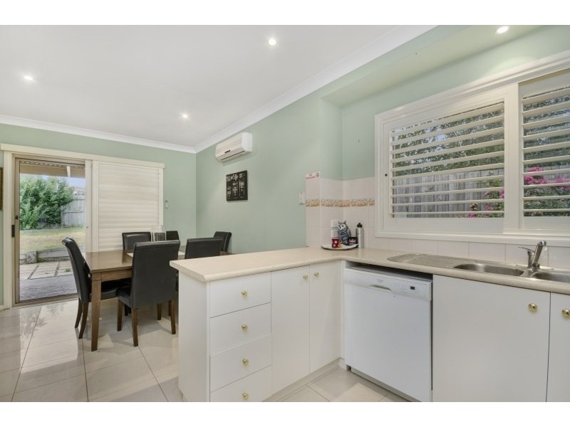 2/25 Helmer Crescent, East Geelong VIC 3219