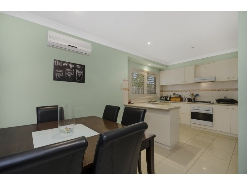 2/25 Helmer Crescent, East Geelong VIC 3219