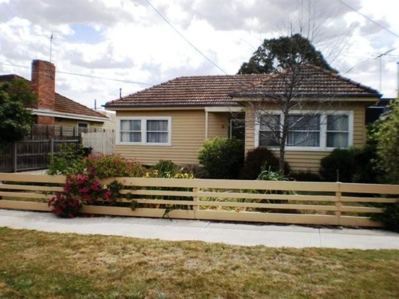 5 Kells Avenue, Herne Hill VIC 3218