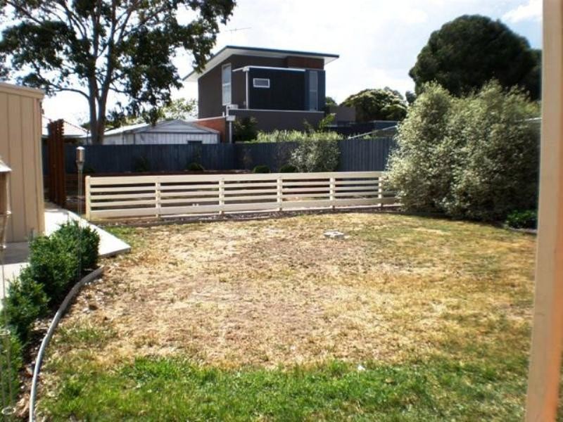 5 Kells Avenue, Herne Hill VIC 3218