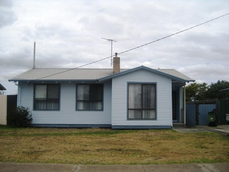 13 Rose Avenue, Norlane VIC 3214