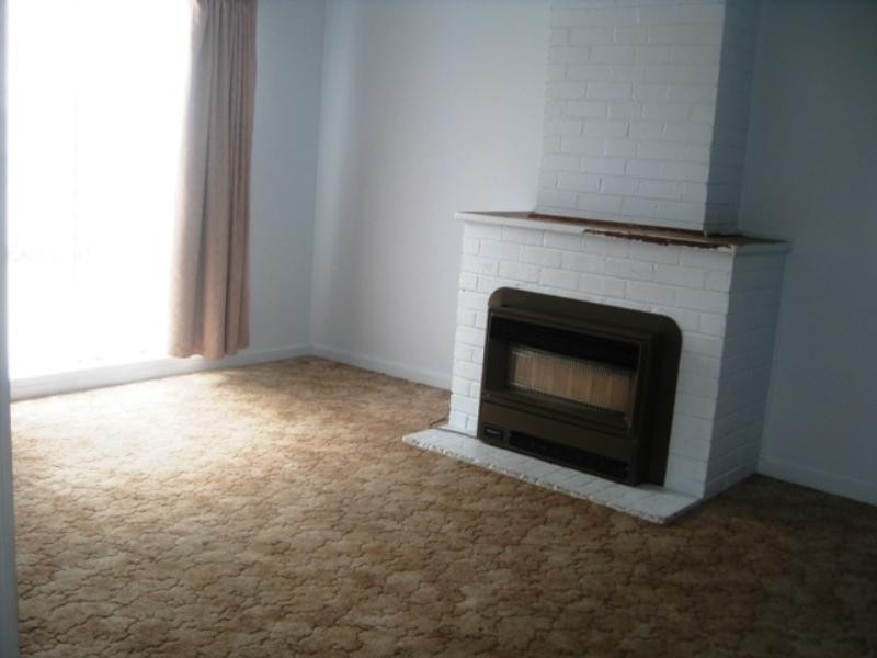 13 Rose Avenue, Norlane VIC 3214