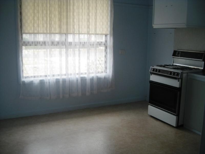 13 Rose Avenue, Norlane VIC 3214