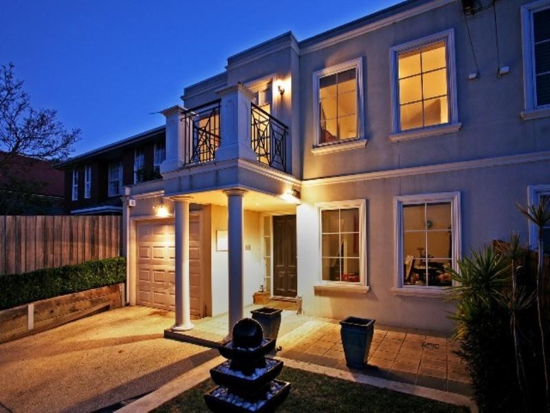 33 Queens Park Road, Highton VIC 3216