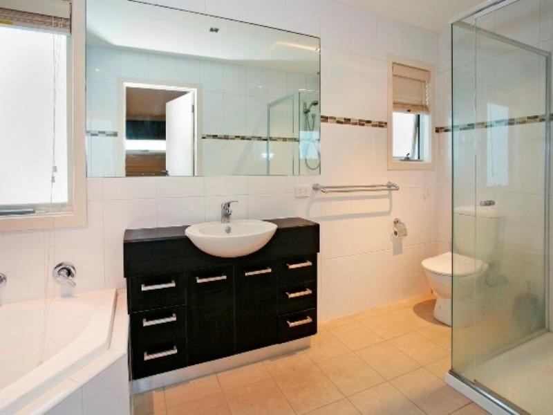 2/178 Church Street, Hamlyn Heights VIC 3215