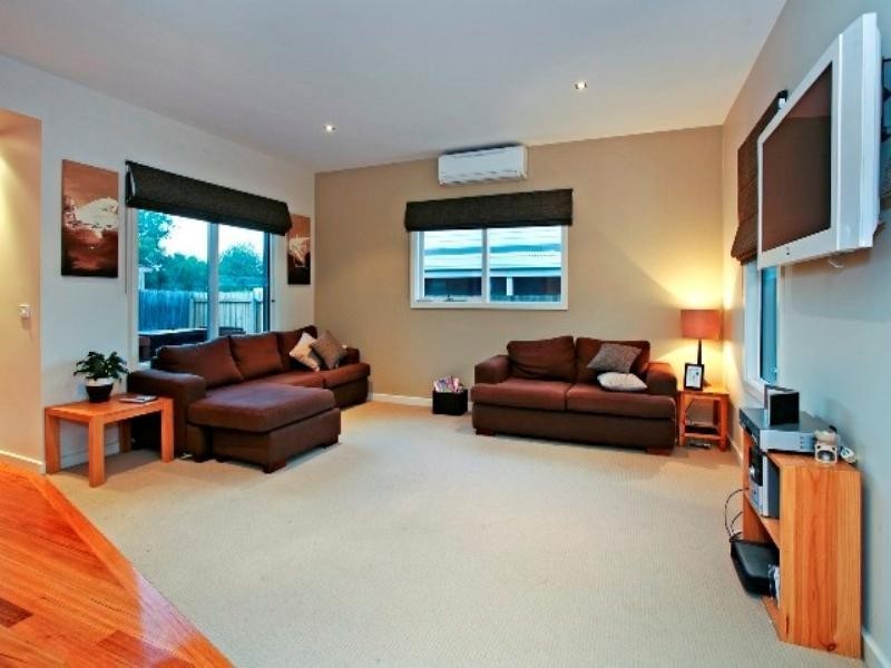 2/178 Church Street, Hamlyn Heights VIC 3215