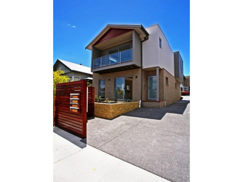 1/67 Sydney Parade, Geelong VIC 3220