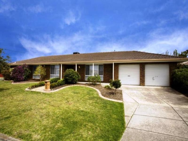 38 Govett Crescent, St Albans Park VIC 3219