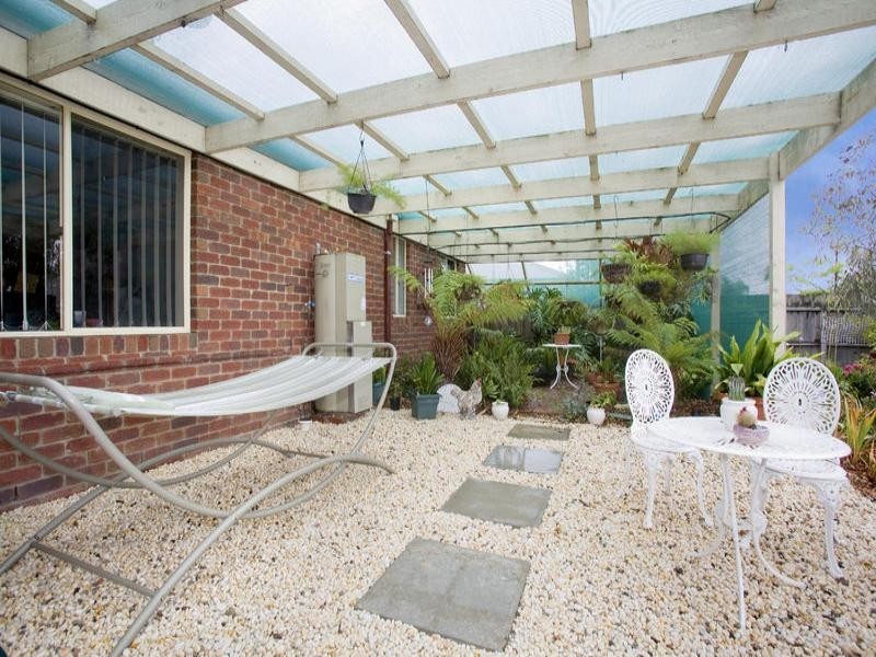 11-12 Oakwood Ridge, St Albans Park VIC 3219