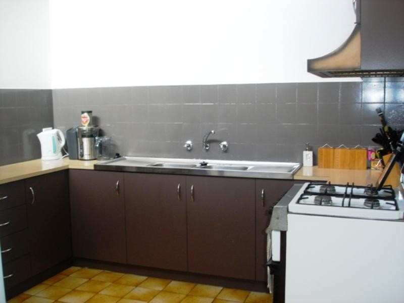 2/49 Oberon Drive, Belmont VIC 3216