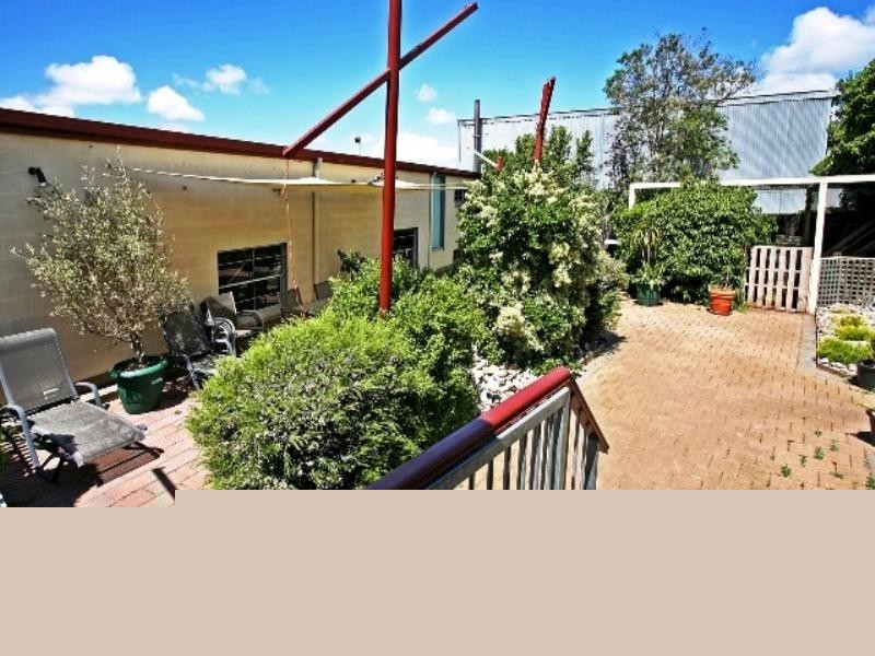 1 Park Street, Belmont VIC 3216