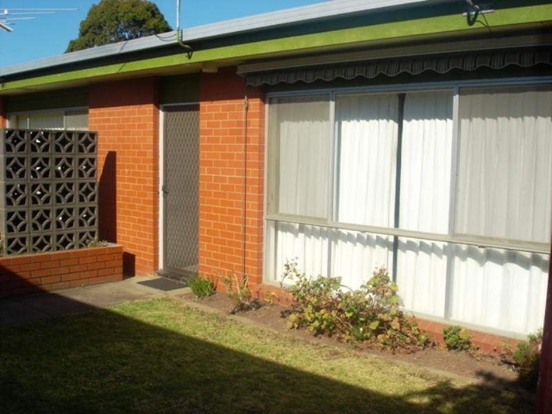 2/489 Ryrie Street, East Geelong VIC 3219