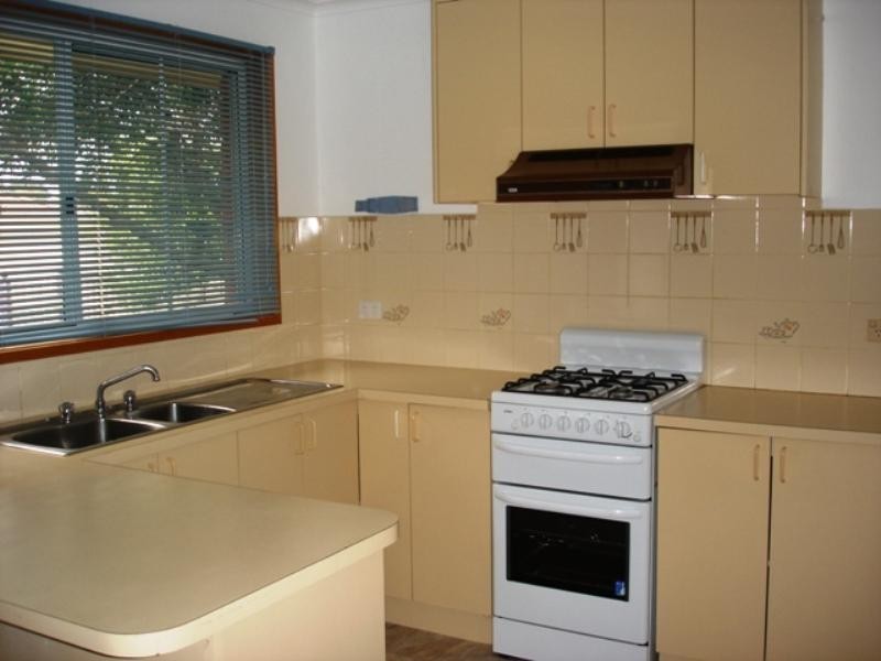 1/44 Burdoo Drive, Grovedale VIC 3216