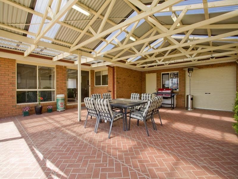 6 Acacia Lane, Waurn Ponds VIC 3216