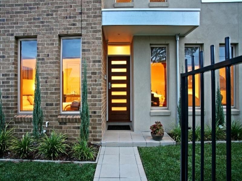 1 Saffron Street, Newtown VIC 3220