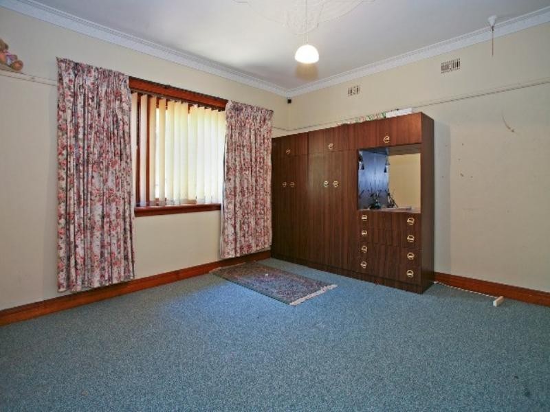 290 Pakington Street, Newtown VIC 3220