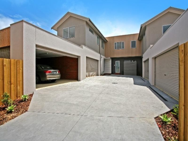 4/67 Sydney Parade, Geelong VIC 3220
